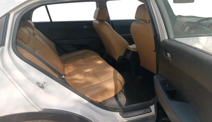 2016 Hyundai Creta SX PLUS 1.6 PETROL, CNG, Manual, 92,120 km, interior
