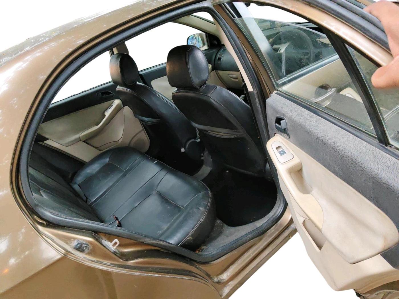 2011 Tata Manza AURA QUADRAJET, Diesel, Manual, 91,750 km, interior