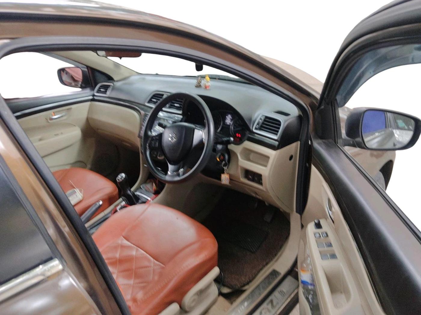 2015 Maruti Ciaz VXI, Petrol, Manual, 96,161 km, interior