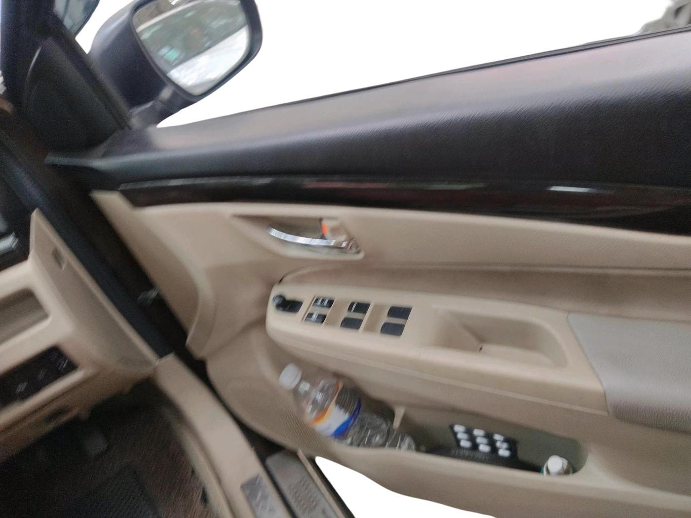 2015 Maruti Ciaz VXI, Petrol, Manual, 96,161 km, interior