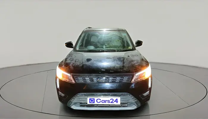 2022 Mahindra XUV300 W8 (O) 1.2 PETROL, Petrol, Manual, 31,702 km, exterior