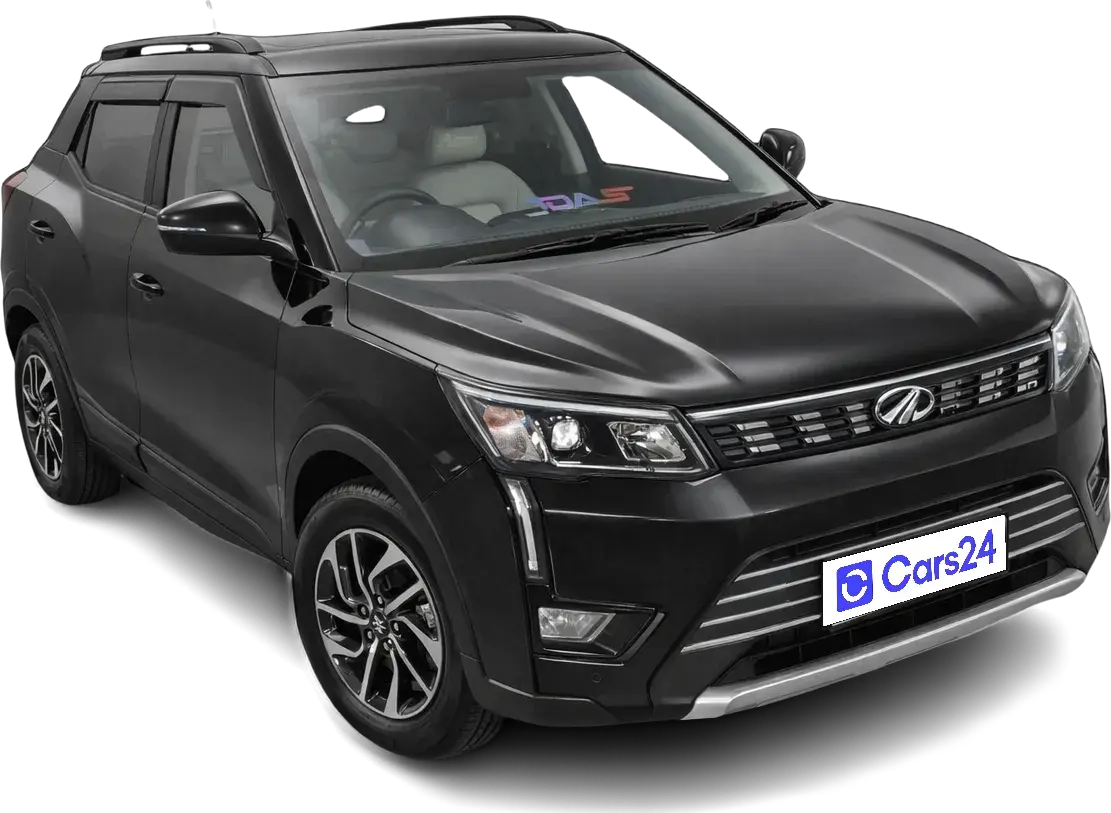 2022 Mahindra XUV300 - SUV - Petrol - Manual - ₹8.53 lakh