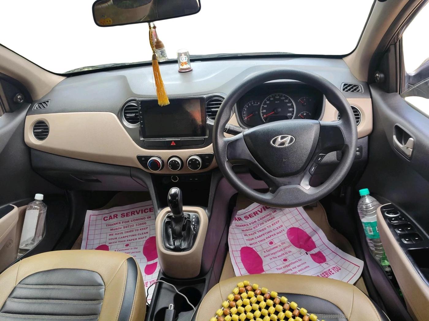 2014 Hyundai Grand i10 SPORTZ AT 1.2 KAPPA VTVT, Petrol, Automatic, 1,32,830 km, interior