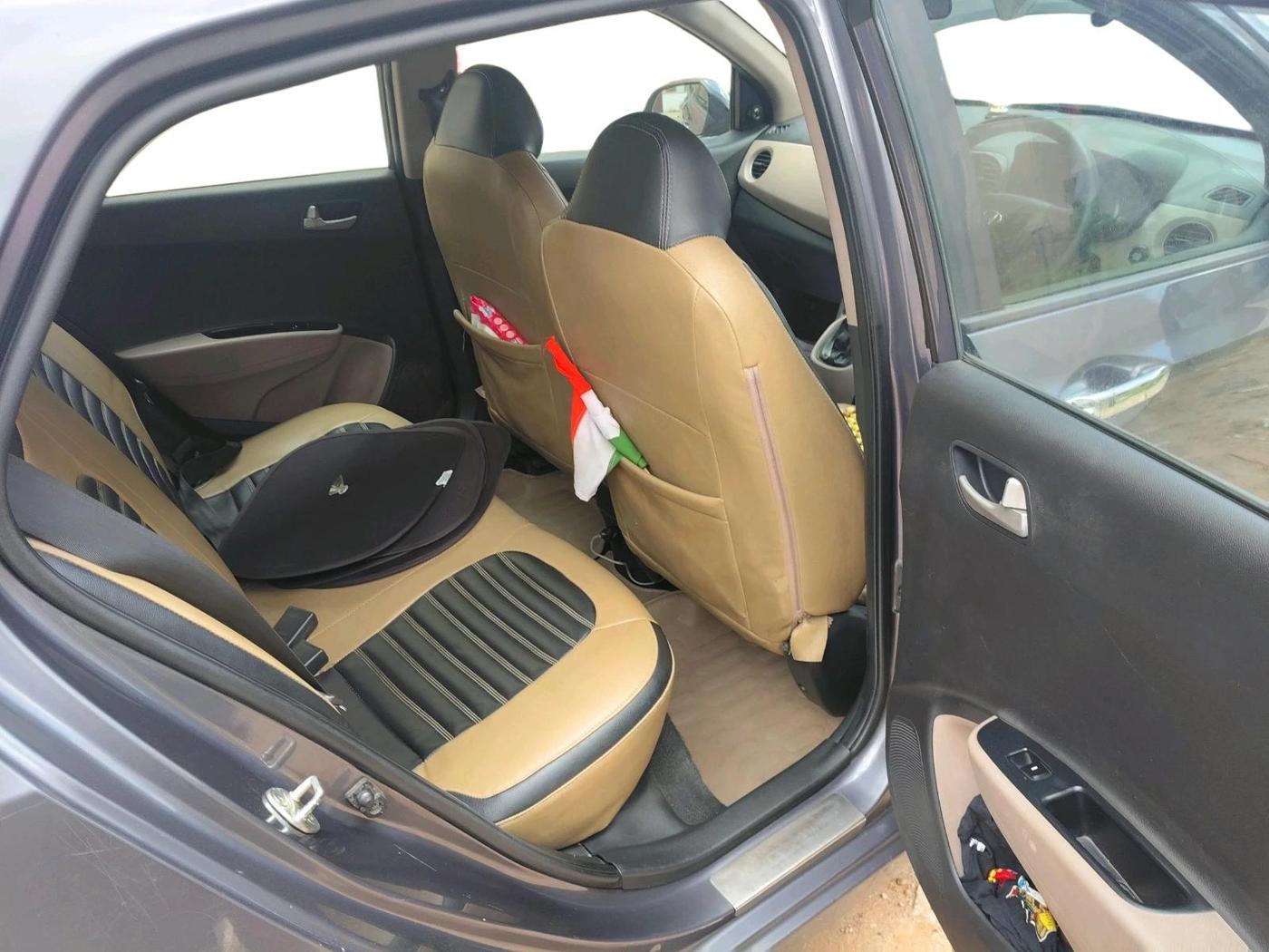 2014 Hyundai Grand i10 SPORTZ AT 1.2 KAPPA VTVT, Petrol, Automatic, 1,32,830 km, interior