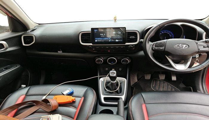2020 Hyundai VENUE SX 1.0 TURBO, Petrol, Manual, 51,483 km, interior