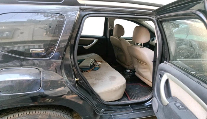 2013 Renault Duster 85 PS RXL DIESEL, Diesel, Manual, 1,04,050 km, interior