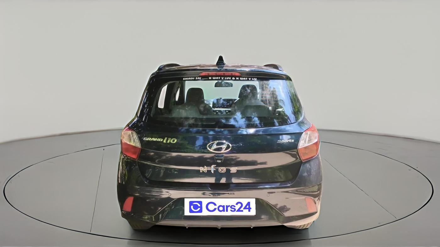 2022 Hyundai GRAND I10 NIOS SPORTZ AMT 1.2 KAPPA VTVT, Petrol, Automatic, 8,495 km, exterior
