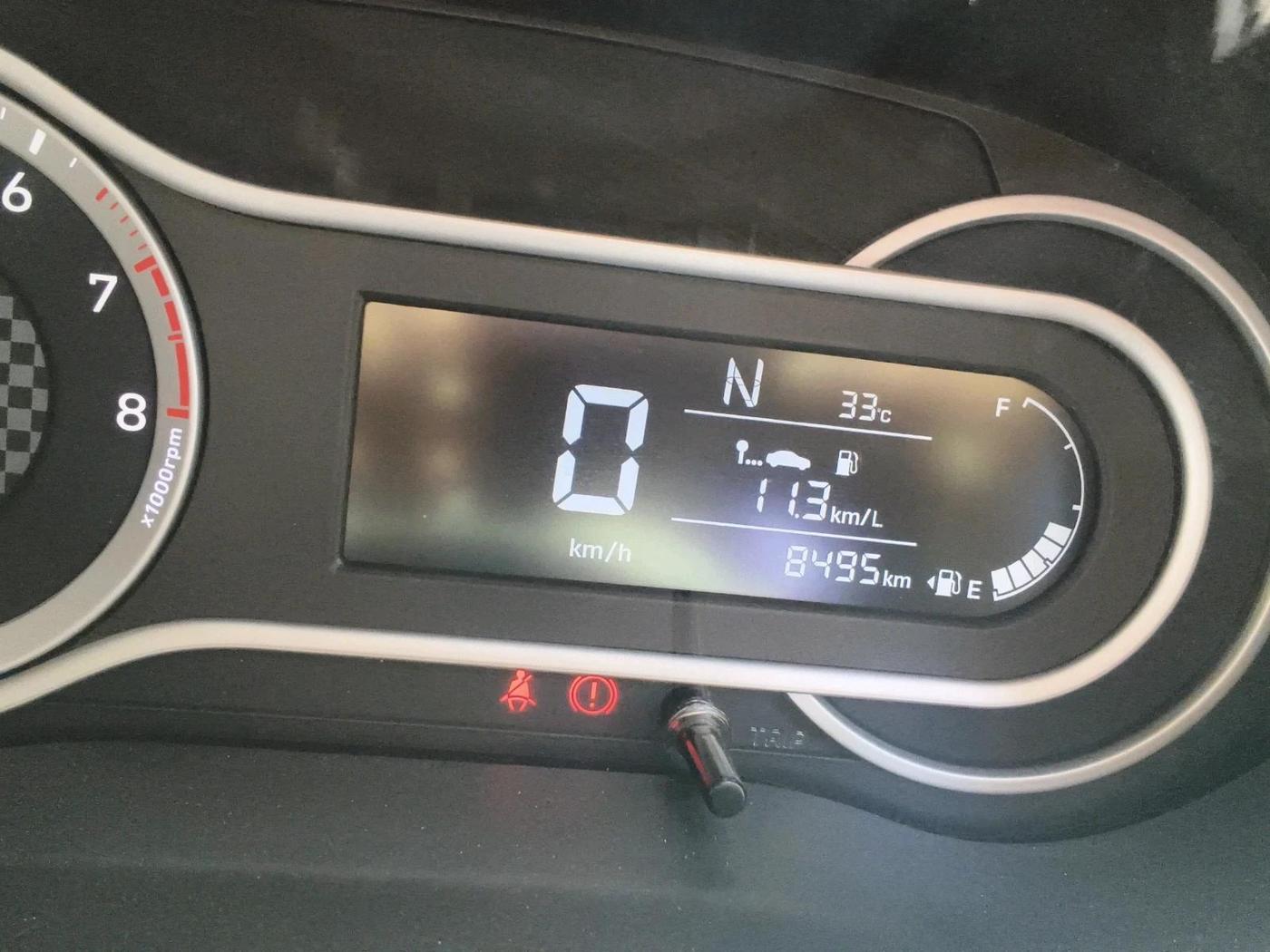 2022 Hyundai GRAND I10 NIOS SPORTZ AMT 1.2 KAPPA VTVT, Petrol, Automatic, 8,495 km, interior