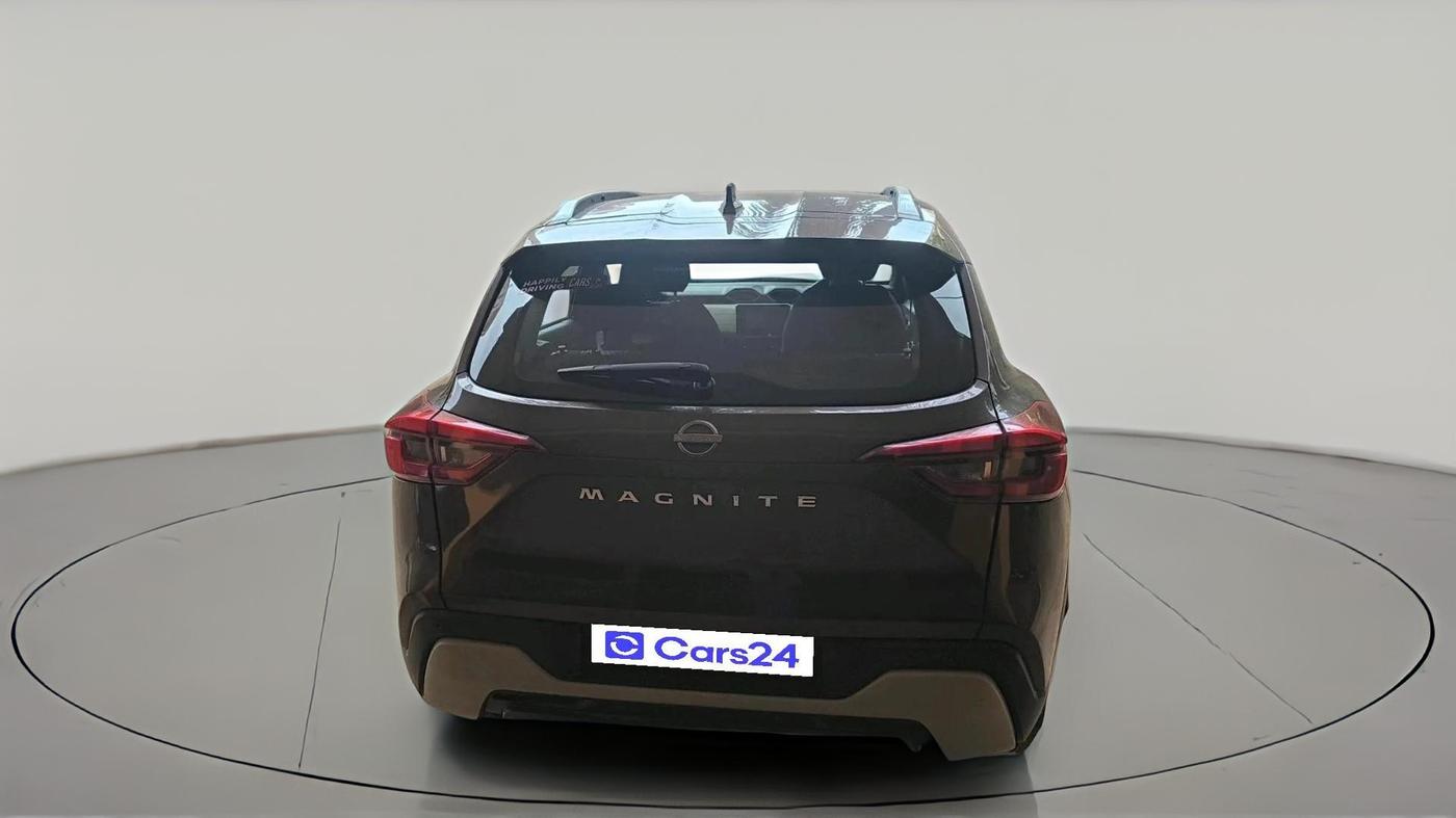 2022 Nissan MAGNITE XV MT, Petrol, Manual, 28,496 km, exterior