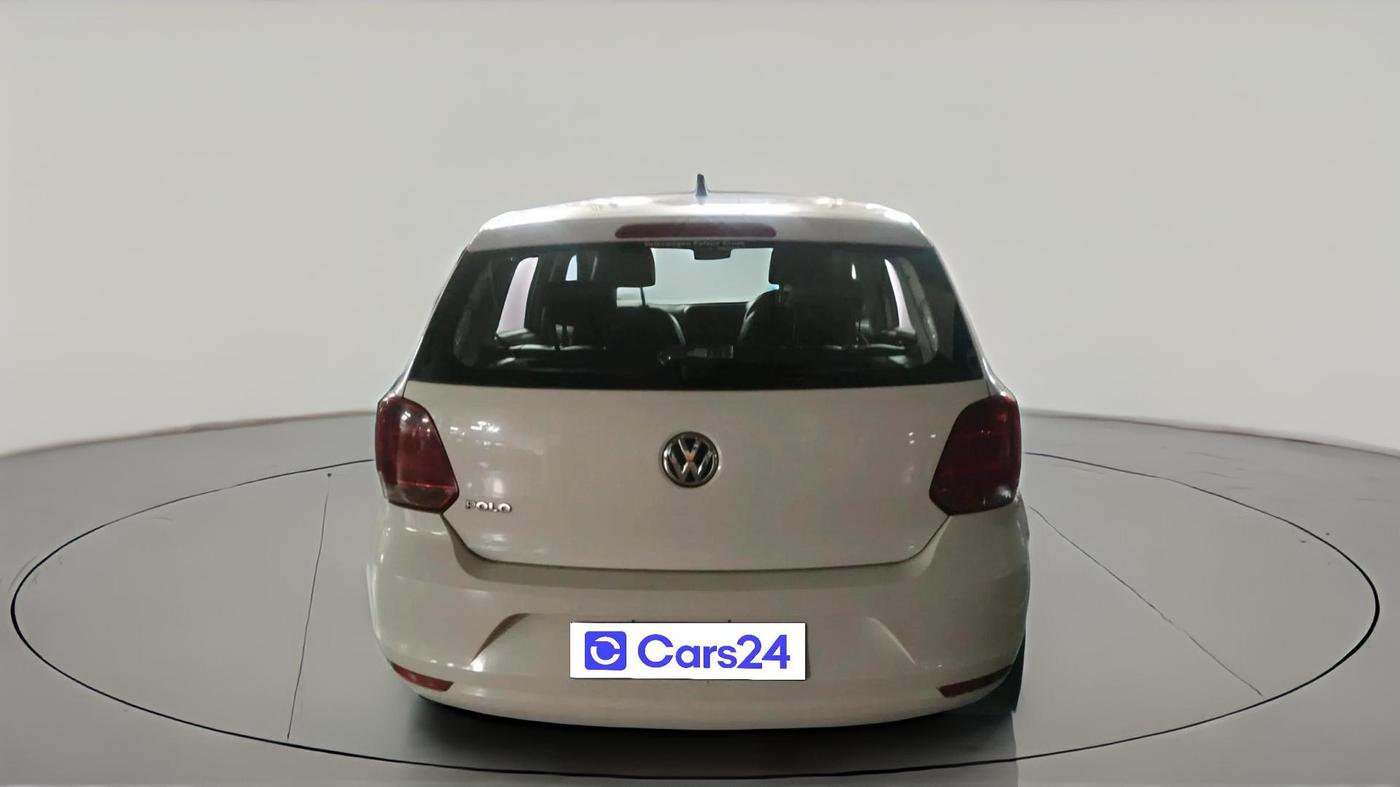 2015 Volkswagen Polo COMFORTLINE 1.2L, Petrol, Manual, 1,16,148 km, exterior