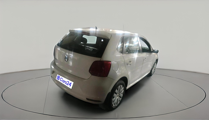2015 Volkswagen Polo COMFORTLINE 1.2L, Petrol, Manual, 1,16,148 km, exterior