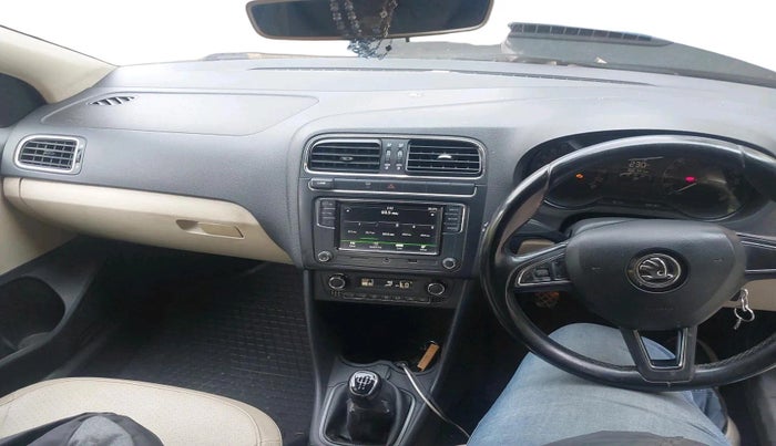 2017 Skoda Rapid STYLE 1.5 TDI, Diesel, Manual, 1,82,141 km, interior