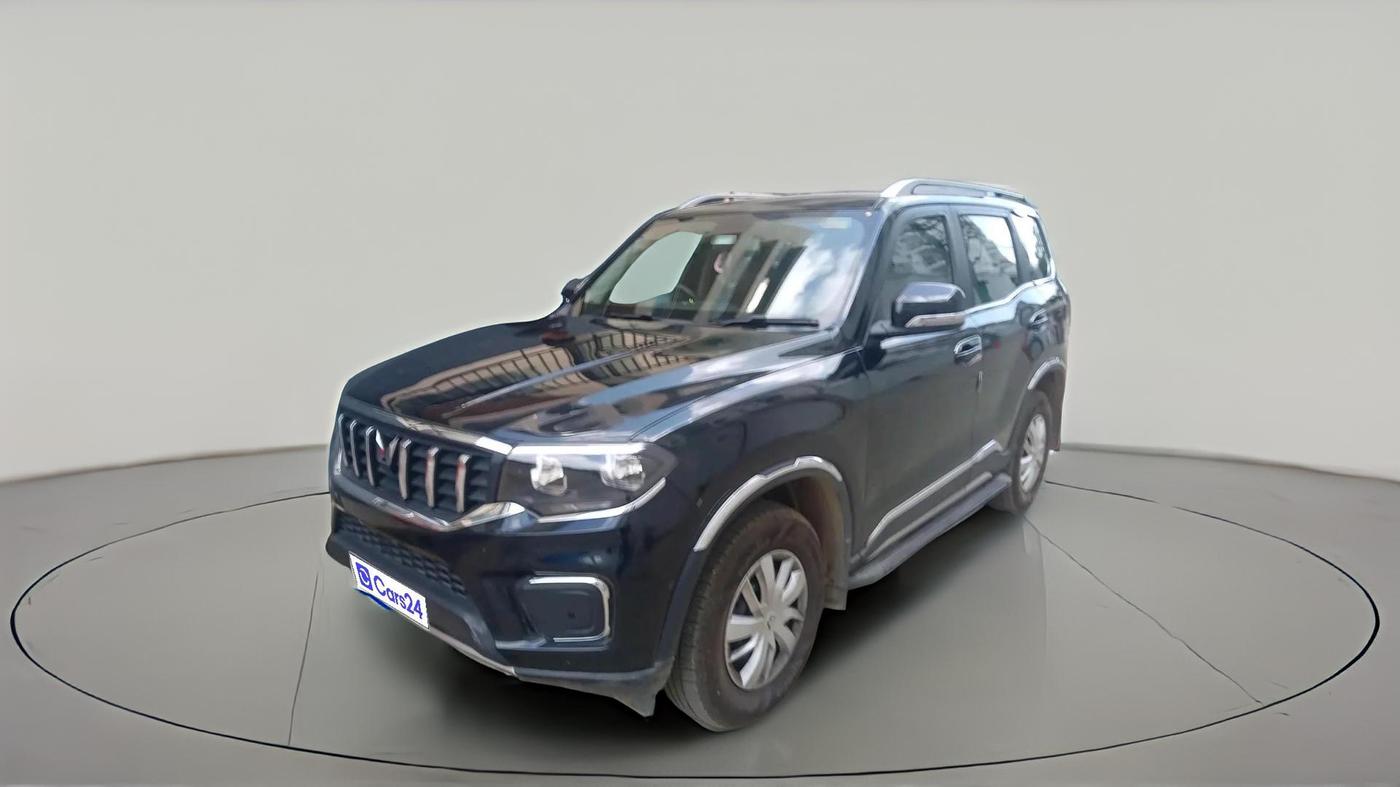 2023 Mahindra SCORPIO-N Z6 DIESEL MT 2WD 7 STR, Diesel, Manual, 14,235 km, exterior
