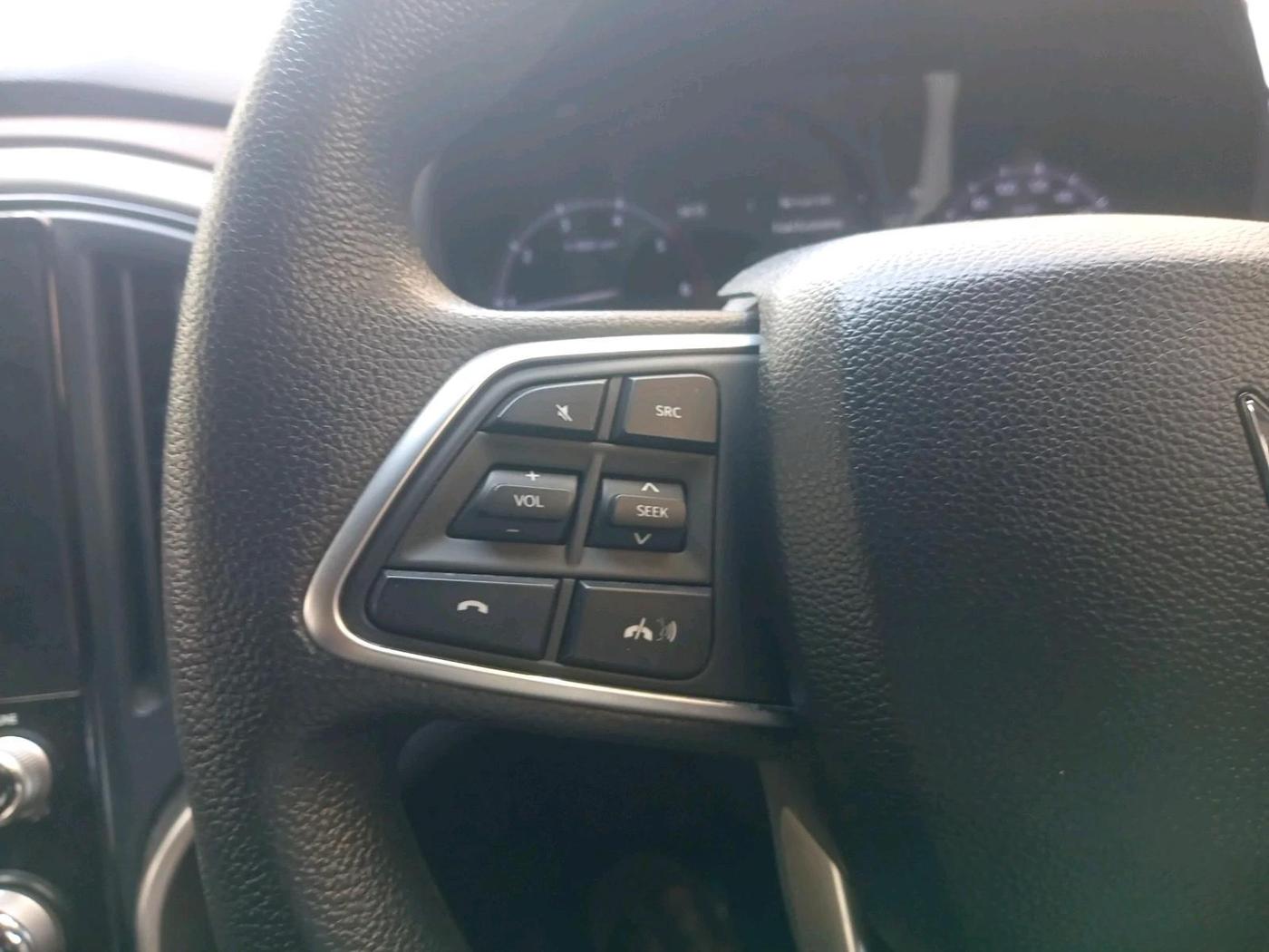 2023 Mahindra SCORPIO-N Z6 DIESEL MT 2WD 7 STR, Diesel, Manual, 14,235 km, interior