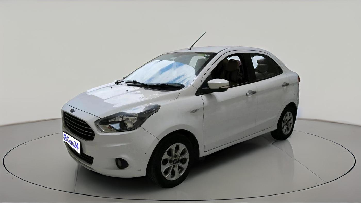 2015 Ford Figo Aspire TITANIUM1.5 DIESEL, Diesel, Manual, 1,66,655 km, exterior