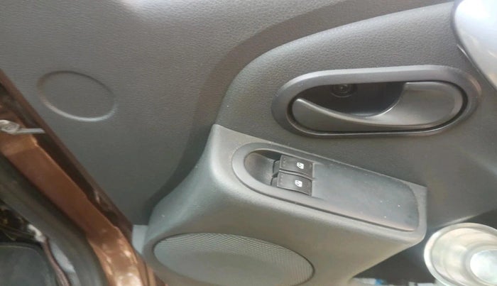 2014 Renault Duster 85 PS RXE DIESEL, Diesel, Manual, 1,04,567 km, interior