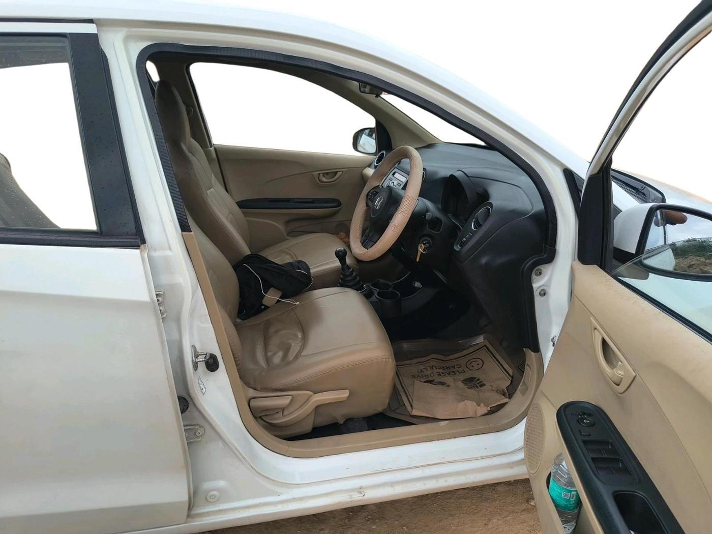2015 Honda Amaze 1.2L I-VTEC S, Petrol, Manual, 61,942 km, interior