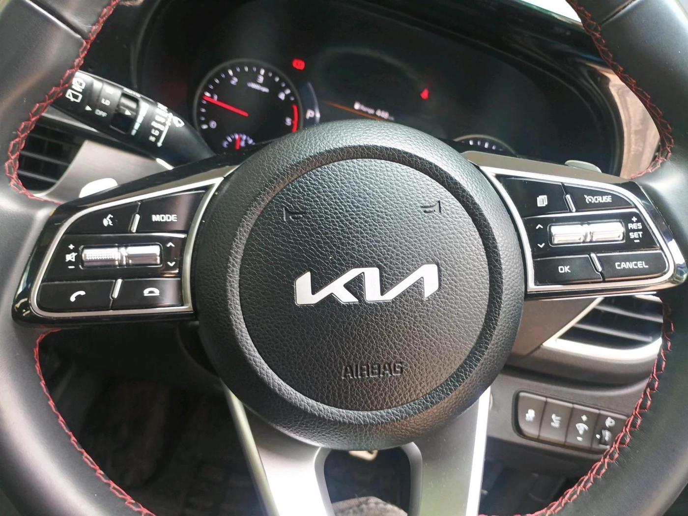 2022 KIA SELTOS GTX PLUS 1.5 DIESEL AT, Diesel, Automatic, 39,195 km, interior