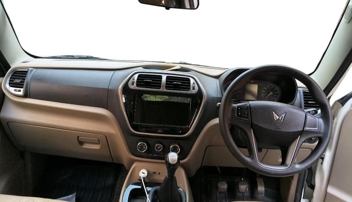 2024 Mahindra Bolero Neo Plus P10, Diesel, Manual, 1,07,677 km, interior