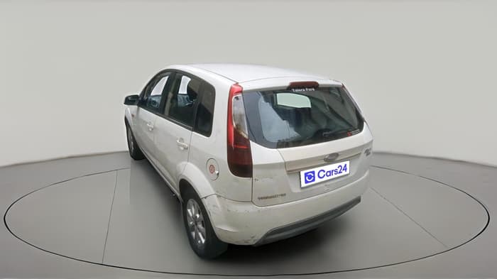 2011 Ford Figo TITANIUM 1.4 DIESEL, Diesel, Manual, 92,877 km, exterior