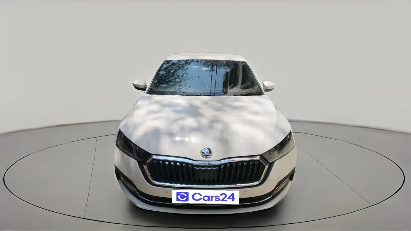 2021 Skoda Octavia L&K 2.0 AT, Petrol, Automatic, 83,024 km, exterior