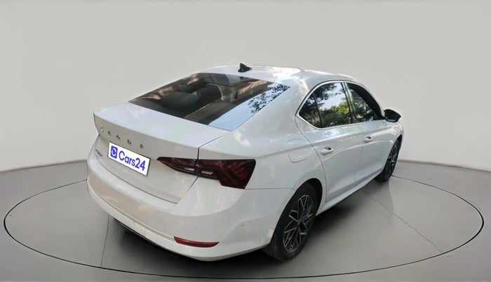 2021 Skoda Octavia L&K 2.0 AT, Petrol, Automatic, 83,024 km, exterior