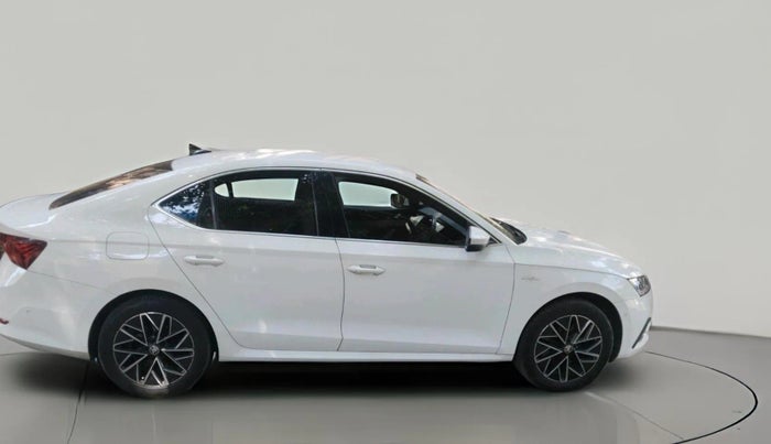 2021 Skoda Octavia L&K 2.0 AT, Petrol, Automatic, 83,024 km, exterior