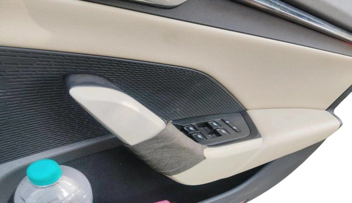 2021 Skoda Octavia L&K 2.0 AT, Petrol, Automatic, 83,024 km, interior