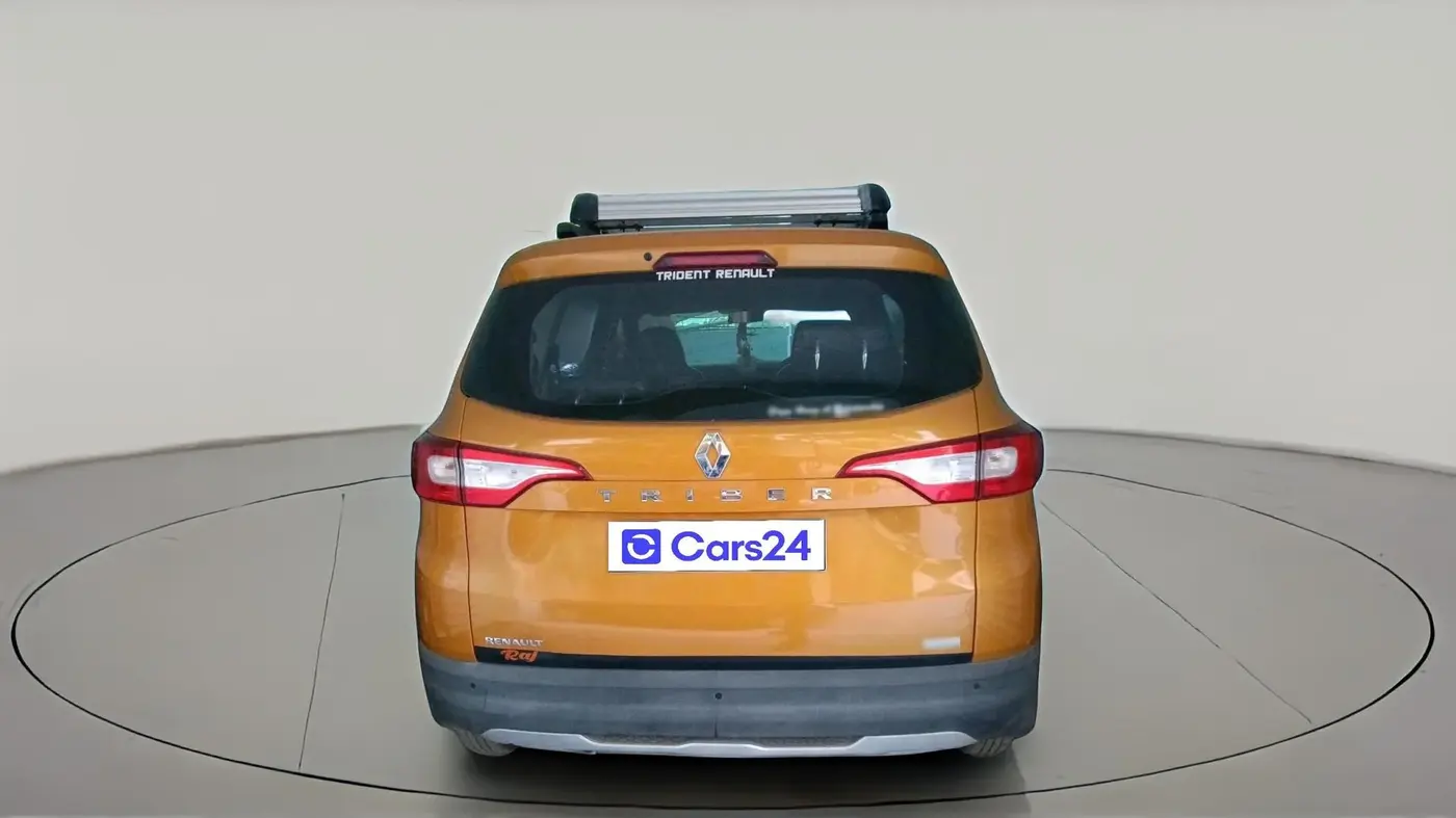 2020 Renault TRIBER RXT, Petrol, Manual, 35,107 km, exterior