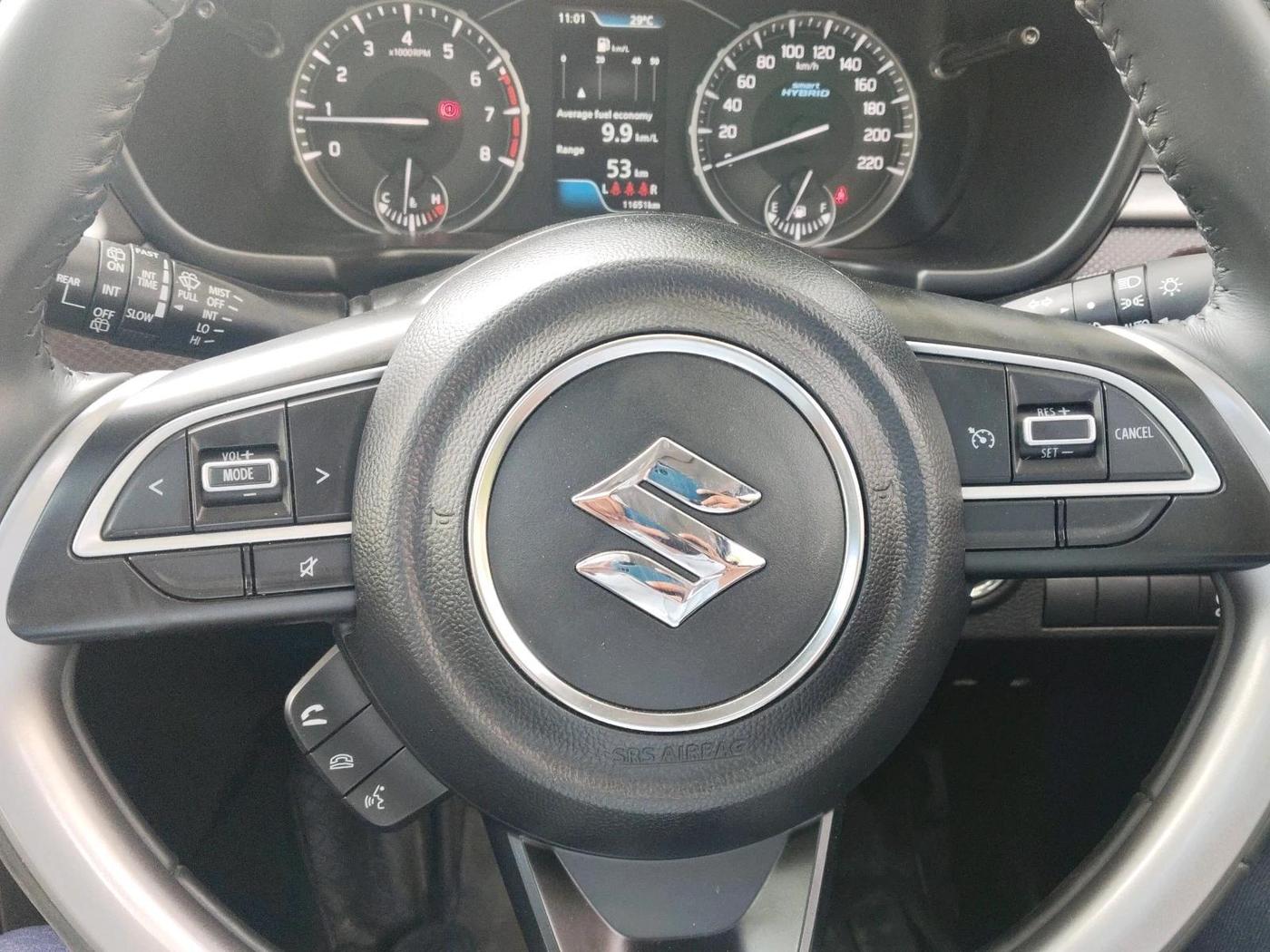 2025 Maruti BREZZA ZXI + SMART HYBRID DUAL TONE, Petrol, Manual, 11,651 km, interior