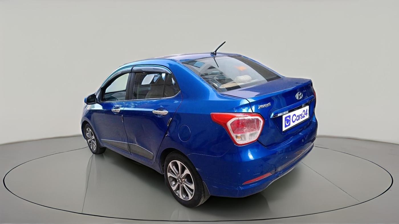 2015 Hyundai Xcent SX AT 1.2 (O), Petrol, Automatic, 72,027 km, exterior