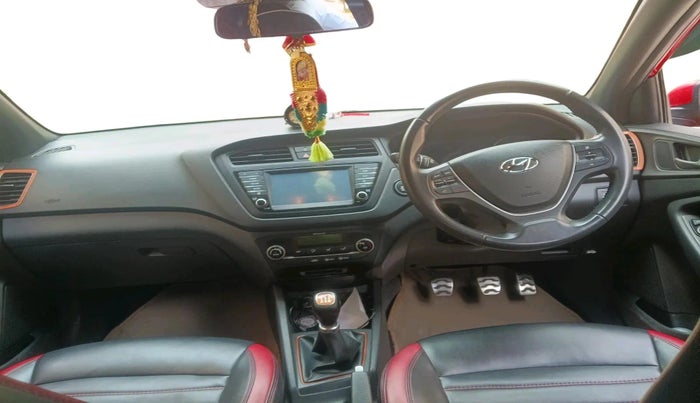 2018 Hyundai i20 Active 1.2 SX, Petrol, Manual, 55,161 km, interior