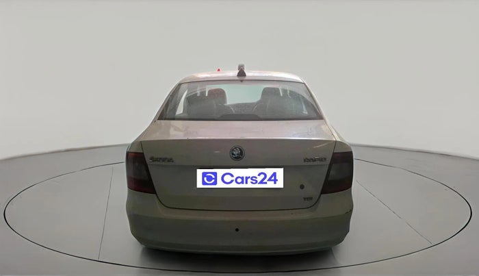 2013 Skoda Rapid AMBITION 1.6 TDI CR MT PLUS, Diesel, Manual, 1,24,730 km, exterior