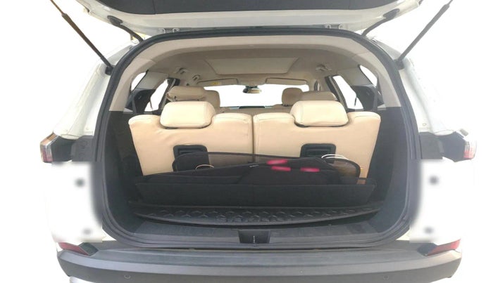 2022 Tata Safari XT PLUS, Diesel, Manual, 45,243 km, exterior