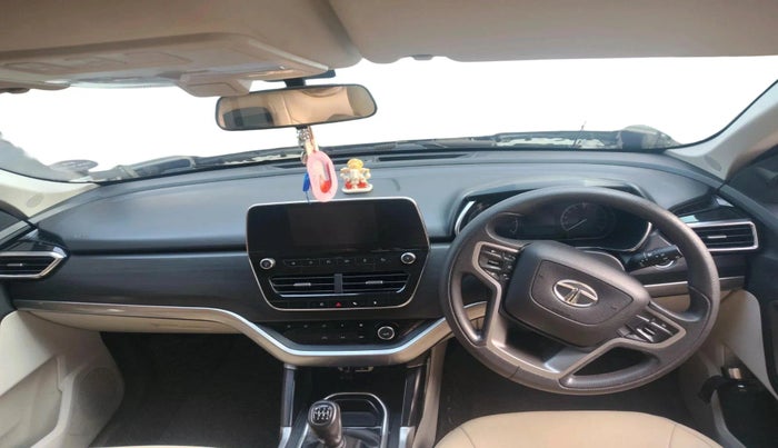 2022 Tata Safari XT PLUS, Diesel, Manual, 45,243 km, interior