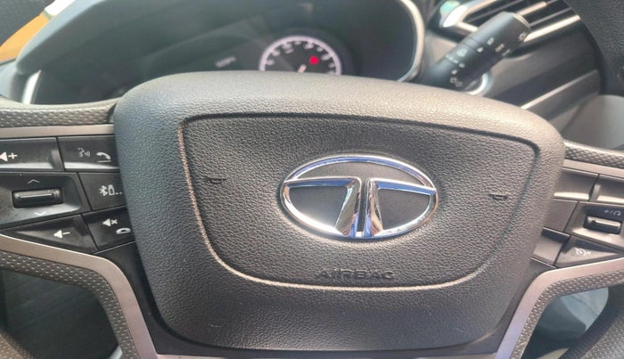 2022 Tata Safari XT PLUS, Diesel, Manual, 45,243 km, interior