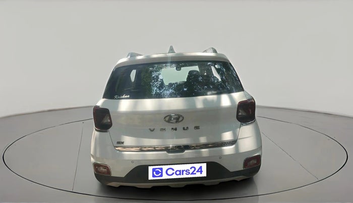 2022 Hyundai VENUE SX 1.5 CRDI, Diesel, Manual, 43,435 km, exterior