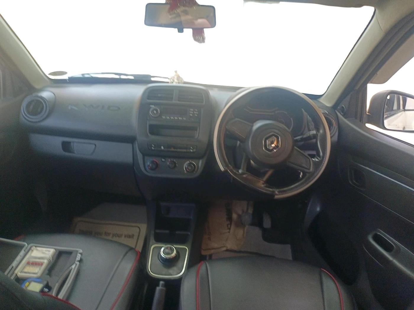2021 Renault Kwid RXL 1.0 AMT, Petrol, Automatic, 53,756 km, interior