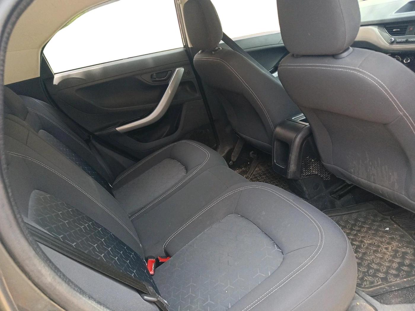 2023 Tata NEXON XM DIESEL, Diesel, Manual, 58,073 km, interior