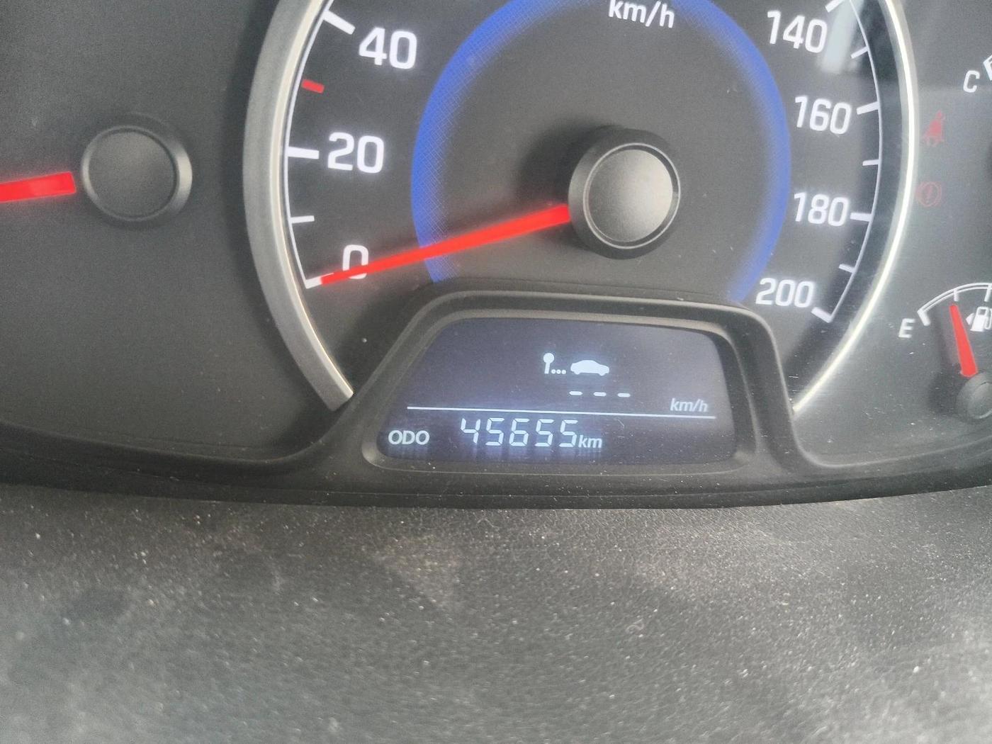 2014 Hyundai Grand i10 SPORTZ 1.2 KAPPA VTVT, Petrol, Manual, 45,655 km, interior
