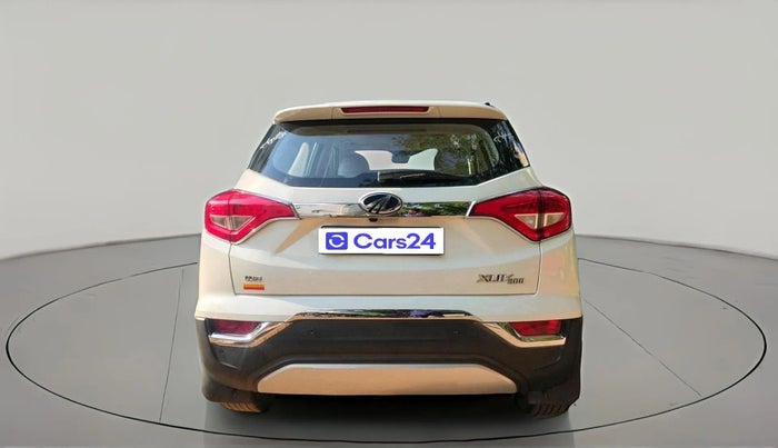 2021 Mahindra XUV300 W8 (O) 1.5 DIESEL, Diesel, Manual, 61,172 km, exterior