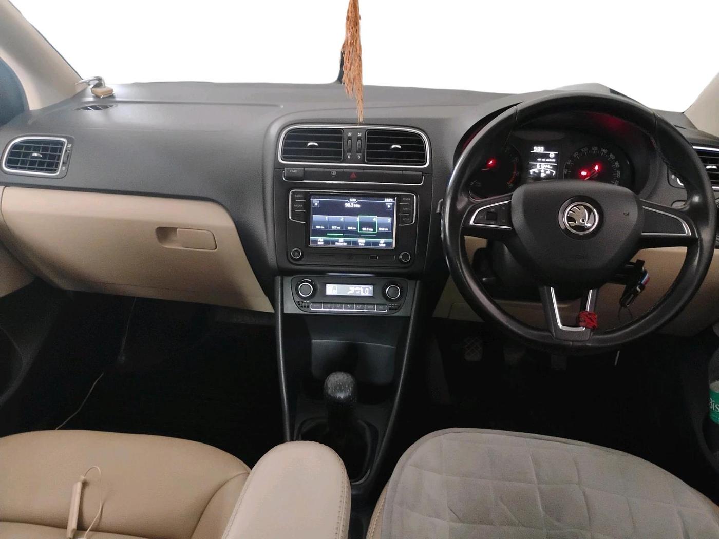 2019 Skoda Rapid AMBITION 1.6 MPI MT, Petrol, Manual, 61,544 km, interior