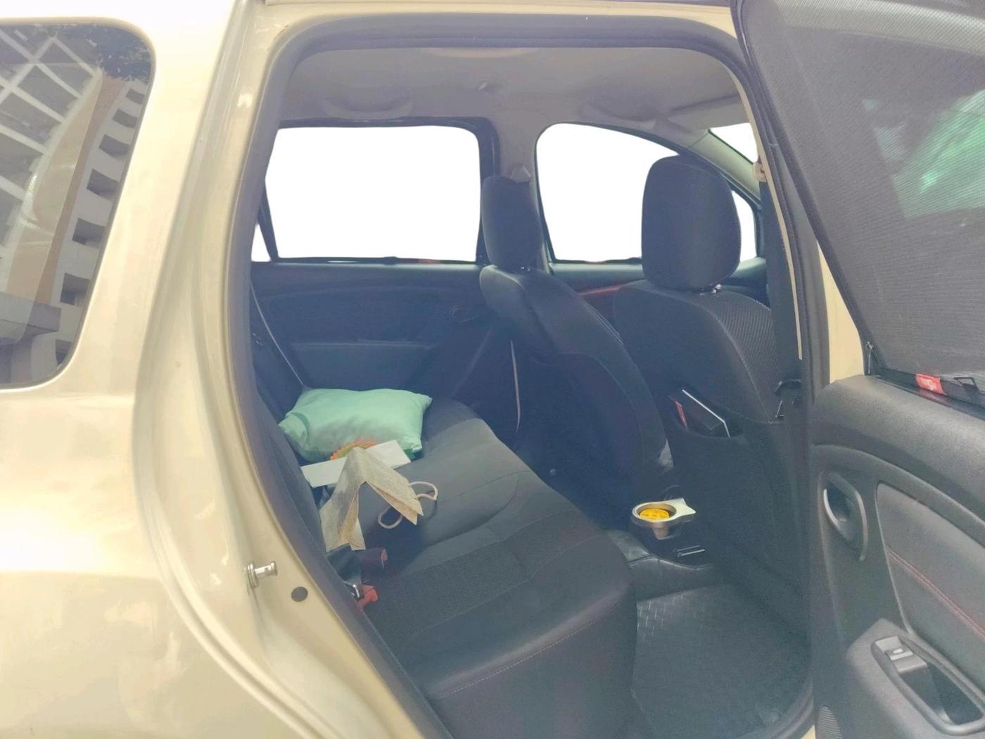 2017 Renault Duster RXS CVT, Petrol, Automatic, 64,663 km, interior