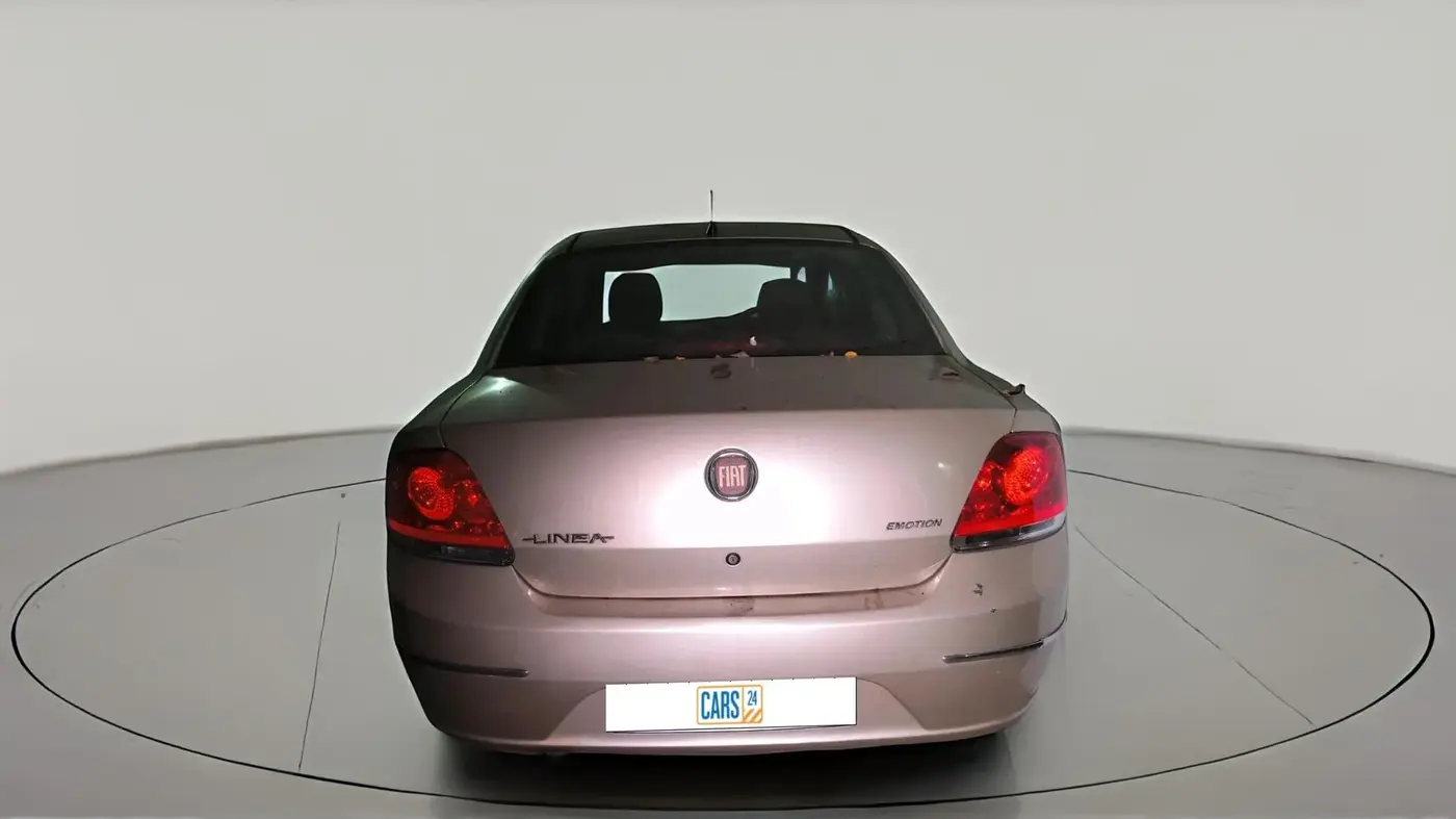 2009 Fiat Linea EMOTION PK 1.3 MJD, Diesel, Manual, 2,00,403 km, exterior
