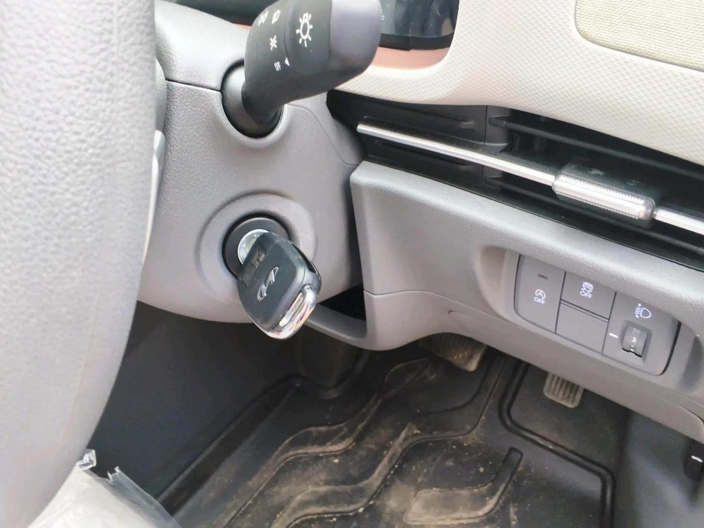 2026 Hyundai Creta EX (O) 1.5 Petrol IVT, Petrol, Automatic, 3,644 km, interior