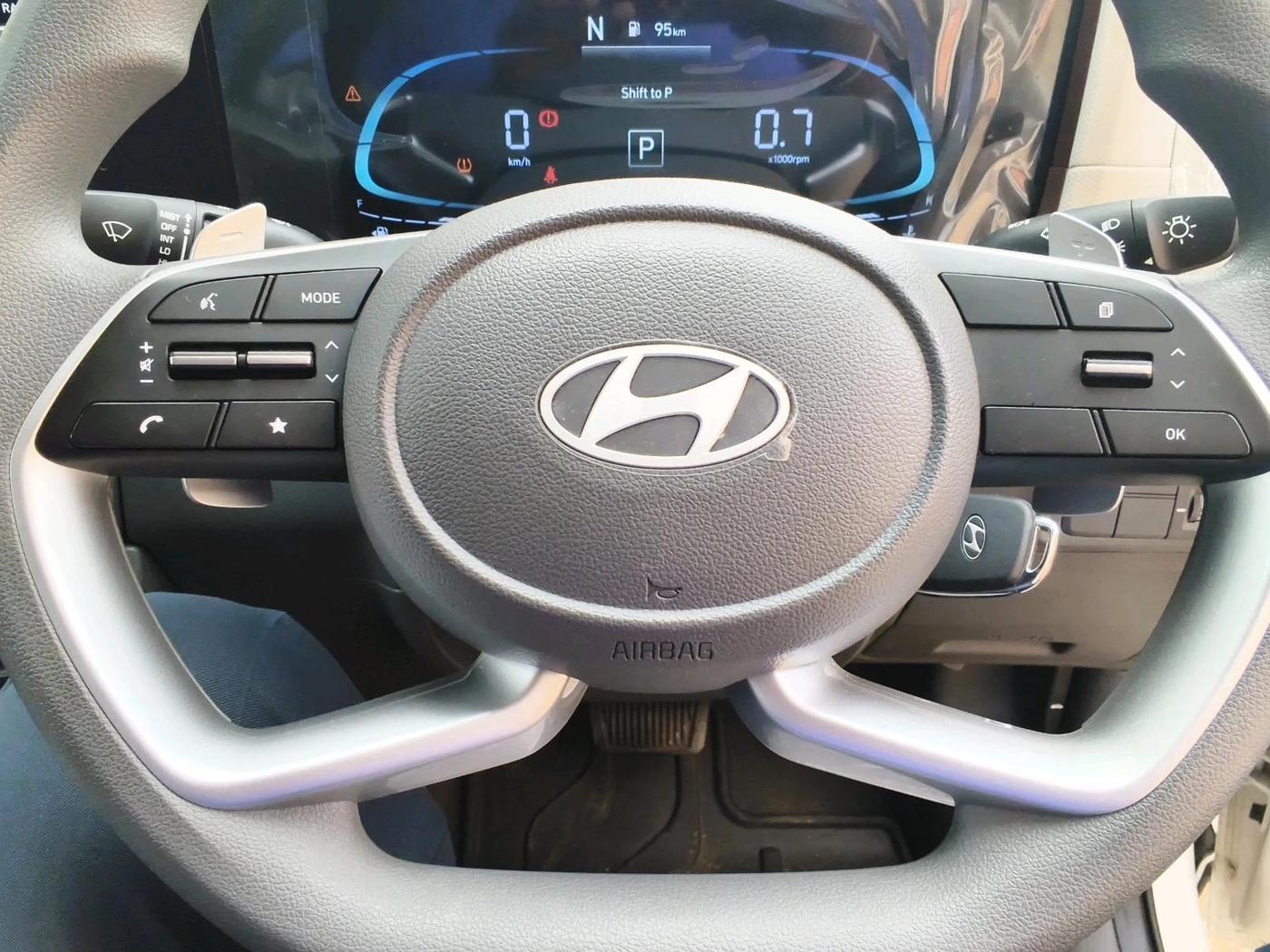 2026 Hyundai Creta EX (O) 1.5 Petrol IVT, Petrol, Automatic, 3,644 km, interior