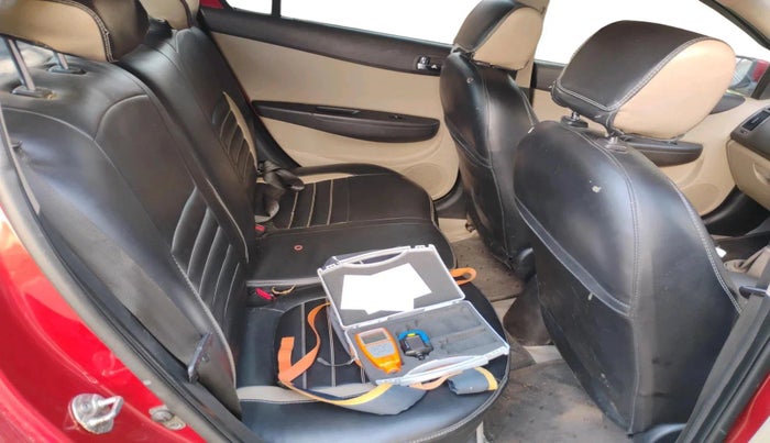 2012 Hyundai i20 SPORTZ 1.2, Petrol, Manual, 68,012 km, interior