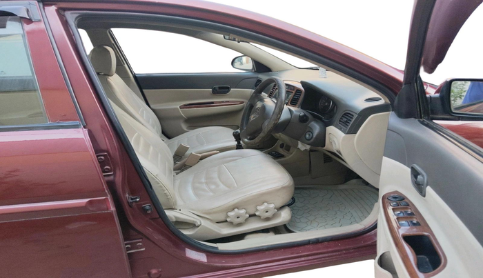 2008 Hyundai Verna 1.6 VTVT, Petrol, Manual, 87,381 km, interior