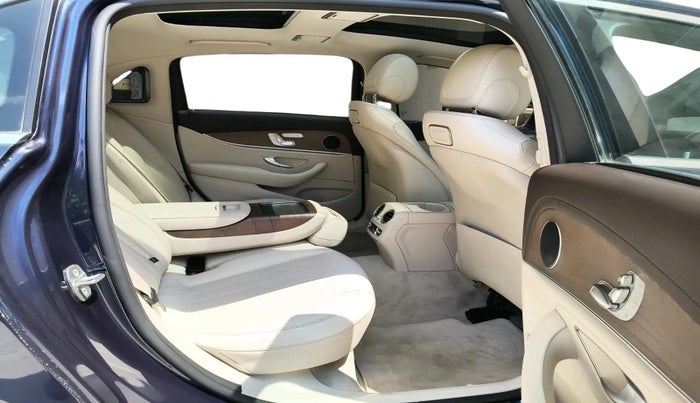 2020 Mercedes Benz E Class E 200 CGI BLUE EFFICIENCY, Petrol, Manual, 84,027 km, interior