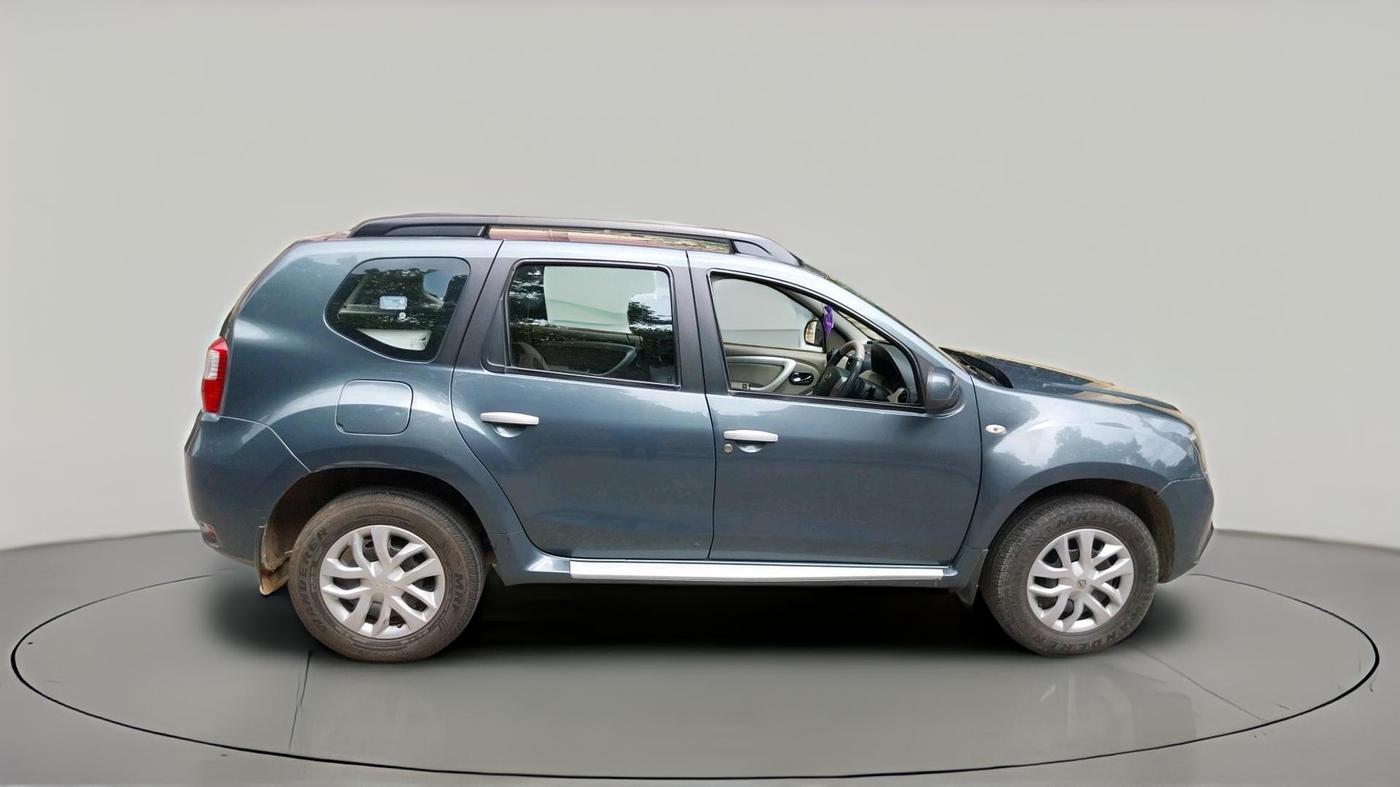 2015 Nissan Terrano XL (P), Petrol, Manual, 77,459 km, exterior